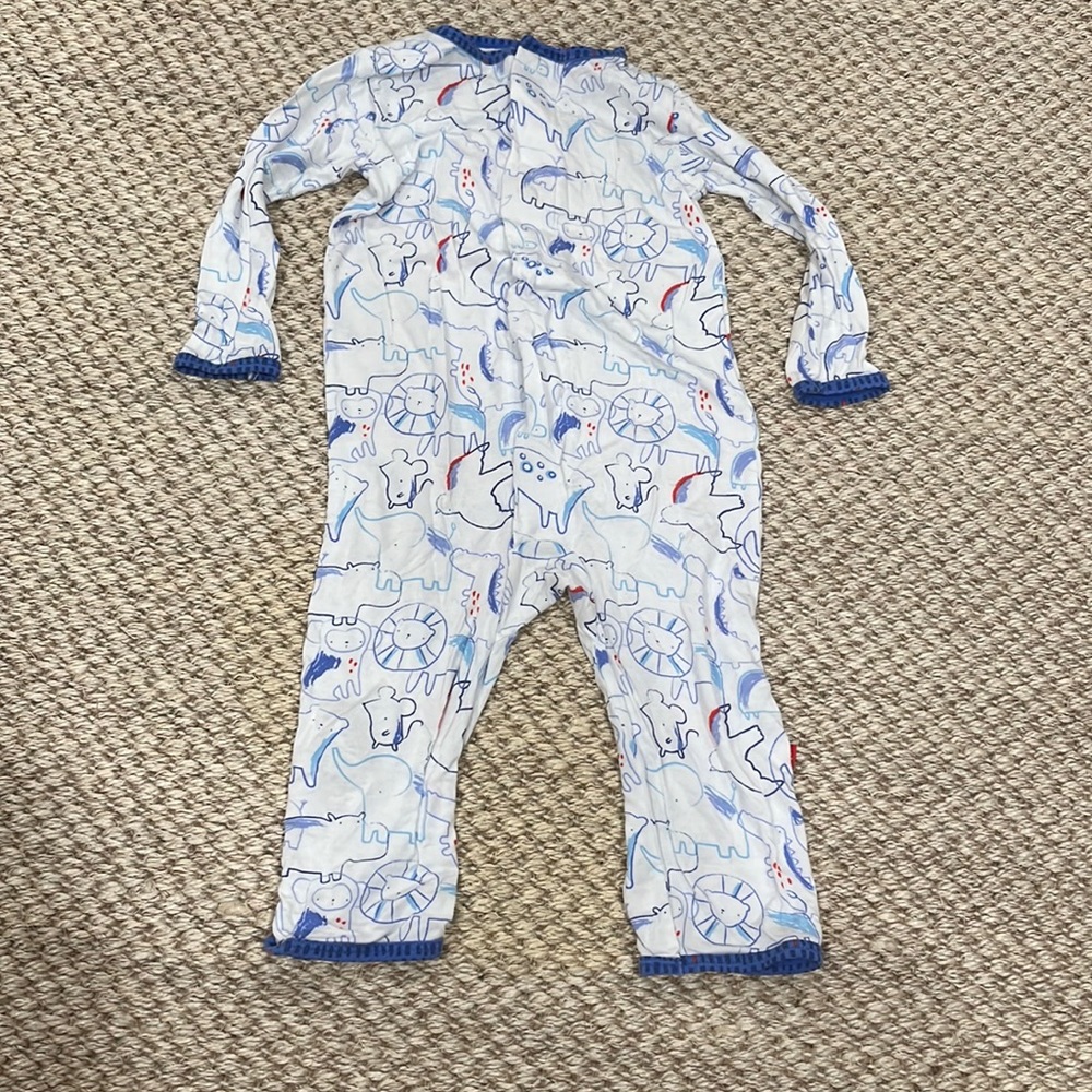 Magnetic me 6-9 month pajamas animal print blue white